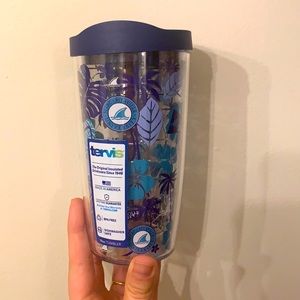 NWT Margaritaville Tervis tumbler